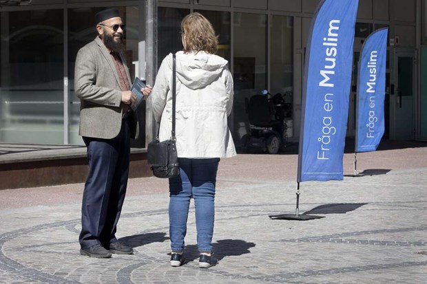 Fick chansen att fråga en muslim Fick chansen att fråga en muslim