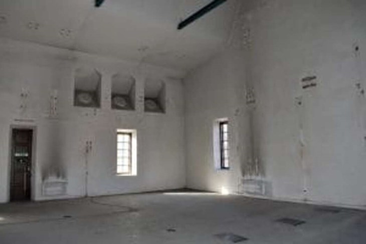 I det stora rummet på ovanvåningen stod tidigare det stora ställverket. Sedan 2009 har Elkyrkan varit tom och igenbommad men den 26 oktober bjuds allmänheten in för att ta sig en titt i den klassiska byggnaden. Foto: Pär Sönnert