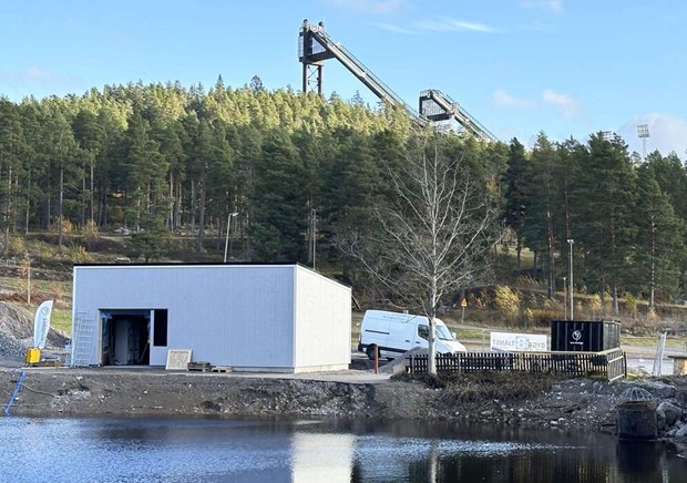 Lugnetchef avstängd i väntan på konstsnöutredning