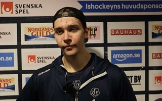”Gissa om de håller ögonen på målvaktstalangen”