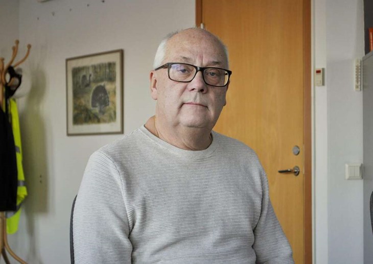 "Jag kan tänka mig att när vi kommer till nästa möte kanske det inte finns så många vägar att gå för tiden rinner i väg, säger bildningsstyrelsens ordförande Mikael Westberg (S). Foto: Lisa Björklund