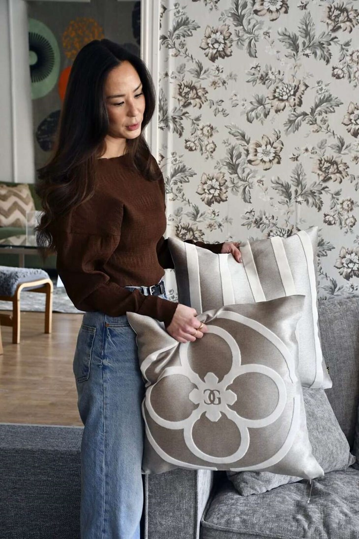 Som inredare och homestagingkonsult vet Malin Kättström vad som som behövs för att man ska känna sig tillfreds i sitt eget hem. Foto: Katharina Berglund