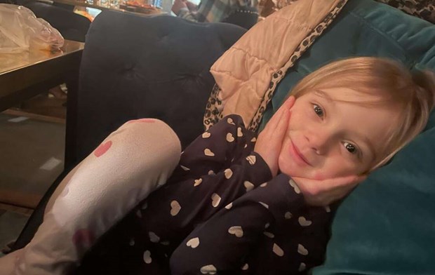 ”Barnbarnet Lucy är en vinnare varje dag”