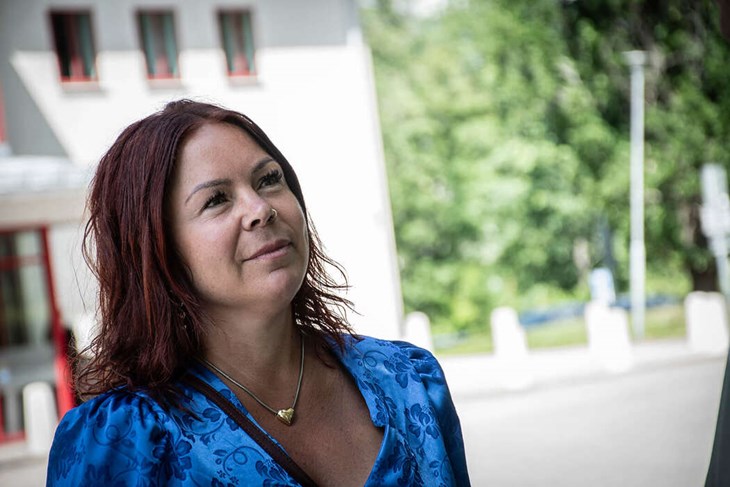 Molly mamma, Malin Gnospelius, känner att det viktigaste är att domen blir en signal mot företeelsen att sälja drogen till barn. Foto: Christian Larsen
