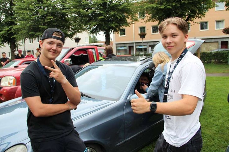 För Kevin Olsson och Hannes Nyström och deras EPA kompisar är EPAn en frihet men också kamratskap.
