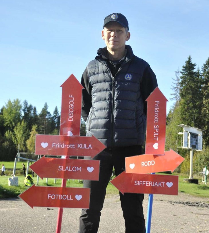 På Fors idrottsplats fanns många stationer att välja mellan. Foto: Lisa Björklund
