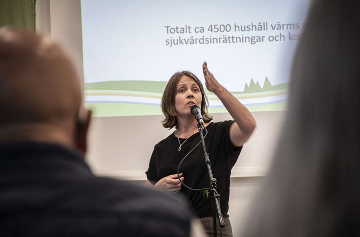 Kristina Backlund modererade kvällen i Hedemora Energis lokaler. Foto: Christian Larsen
