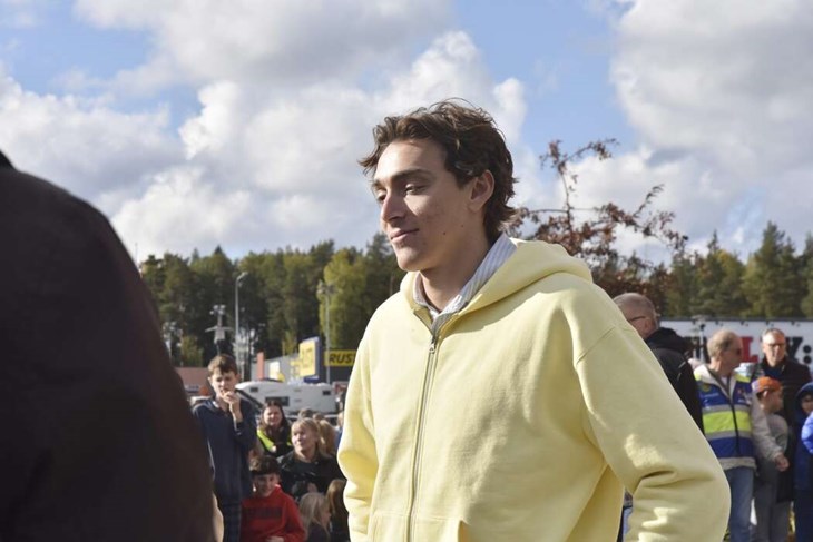Armand "Mondo" Duplantis såg ut att trivas. Foto: Niclas Bergvall