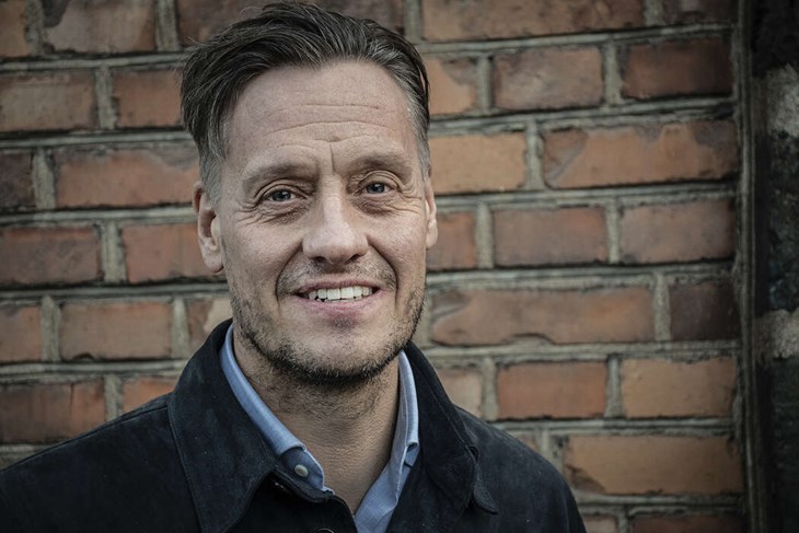 Tobias Collin säger att man idag har täta dialoger med andra företag på orten för att underlätta för de som sägs upp från företaget. Foto: Christian Larsen