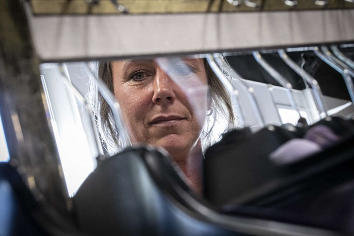 En av uppgifterna framöver: Locka fler till second Handbutiken. Foto: Christian Larsen