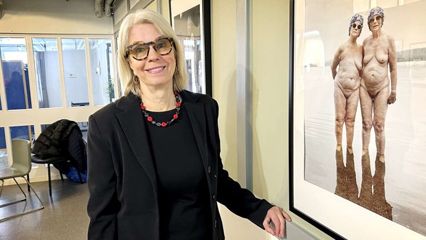 Hon vill hylla kvinnokroppen