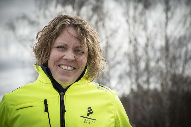 Kristina Backlund säger att Hedemoraborna generellt är bra på att sortera. Foto: Christian Larsen