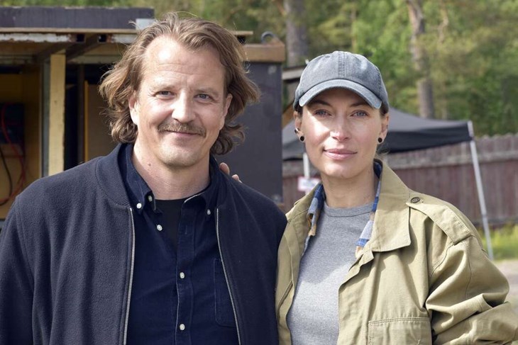 Tv-serien Riksmord har flera dalakopplingar, både sett till att en del av serien utspelar sig i (och spelas in i) Borlänge. Exekutiva producenten Johan Hedman är från Borlänge och skådespelaren Cecilia Forss från Falun. Foto: Pär Sönnert