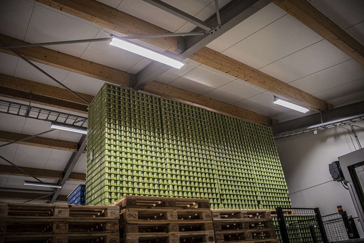 Burk är mer lönsamt kontra buteljerande i flaska transportmässigt. Foto: Christian Larsen
