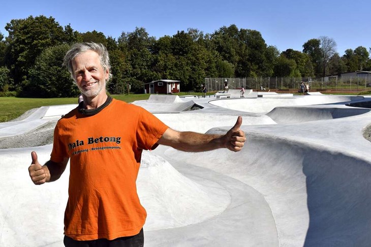 Pelle Evertsson, ordförande för föreningen Säters udda sporter, har åkt skateboard sedan 1978. Foto: Pär Sönnert