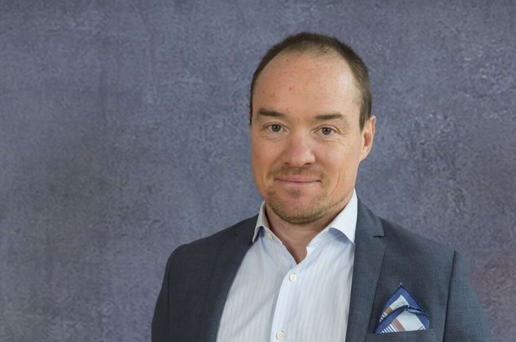 "Målet måste vara ett Falun där centrum är tryggt, tillgängligt och levande", säger Kent Ekeroth. Foto: Sverigedemokraterna