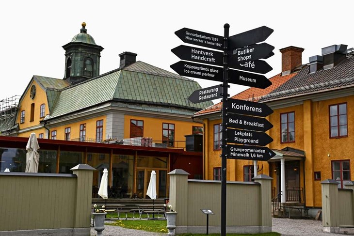 För den som inte kan ta sig ned i gruvan finns mycket att utforska på området. Foto: Alva Folkesson