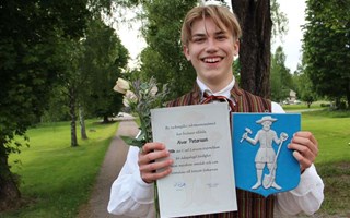 Alvar fick ta emot Carl Larsson i By-stipendiet