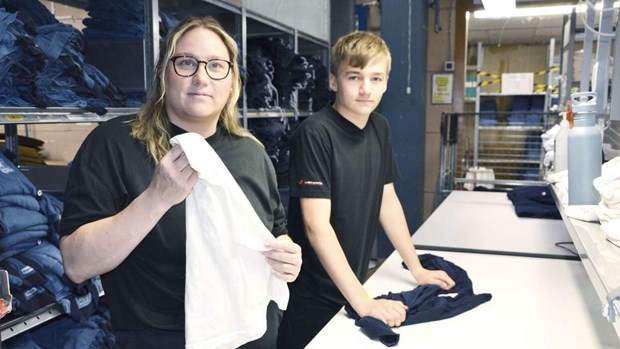 De firar tryggade jobb och miljöpris
