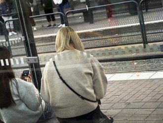 Varningen: Unga pressas att agera 