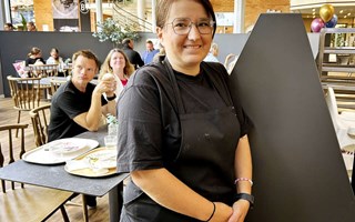 Restaurangen öppnar efter branden