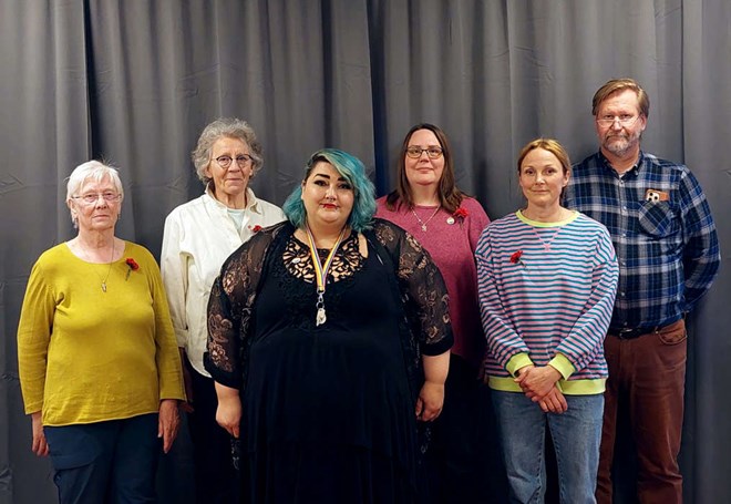 Läsarnas frågor till partierna