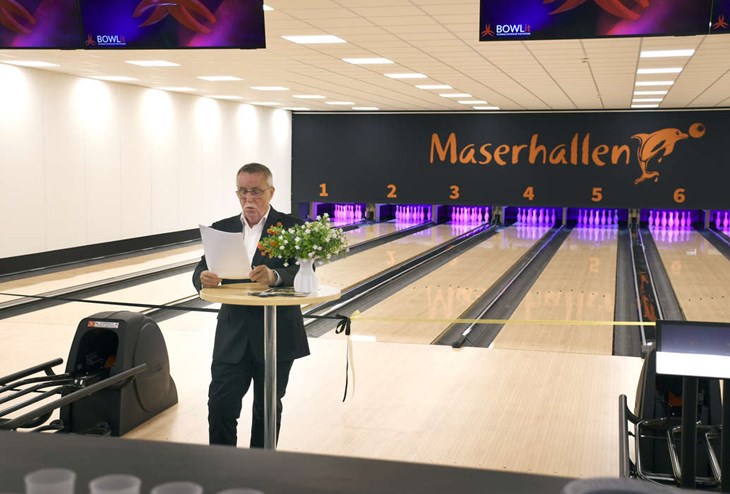 Lars Jansson som är ordförande i Maserhallen AB höll invigningstalet. "Det känns fantastiskt och jag är glad för alla glada miner i dag", förklarade han. Foto: Karin Diffner
