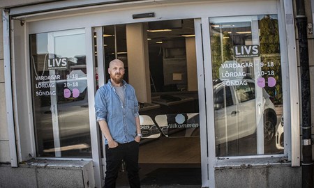 Här öppnar Marcus dygnetruntbutik