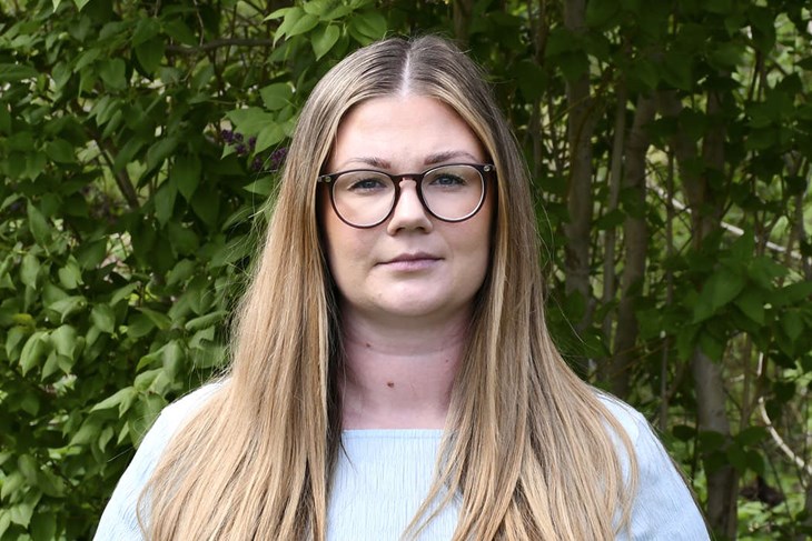 Kristdemokraternas Madeleine Gray Eriksson har analyserat 2022 års valresultat och arbetar utefter det i årets valkampanj. Foto: Jens Wikholm