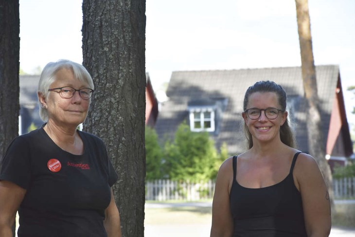 Gunilla Ordéus, ordförande i Attention Dalarna, och Jennie Gustafsson, initiativtagare till det nya välgörenhetsloppet i Stennäset. Foto: Sonny Jonasson