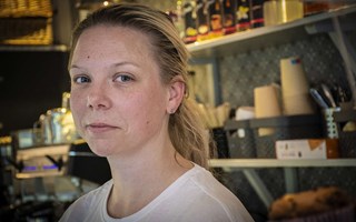 Malin dog – nu säljer hon flickdrömmen