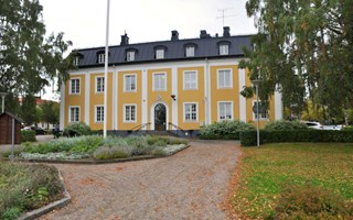 S är fortfarande störst – men M knappar in