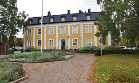 S är fortfarande störst – men M knappar in