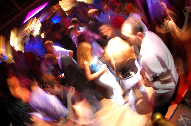Rotary har träffar med disco