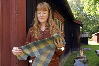 Hon skapade ny väv med 1800-talsfyndet som mall