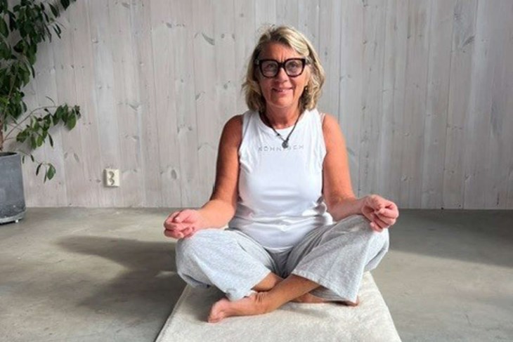 Anki har varit yogaledare i 20 år. Foto: Privat