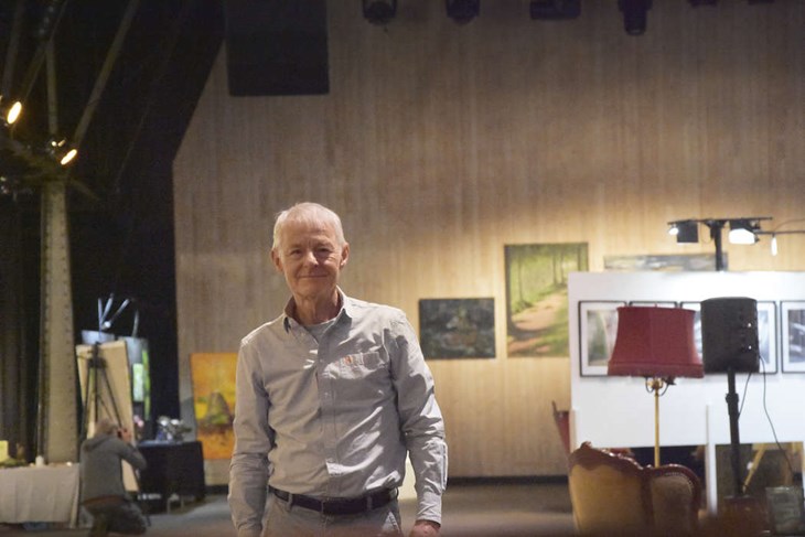 Klas Wrange, ordförande för Konst i kvadrat. "Vi hade rekordpublik med sammantaget nästan 2 000 besökare", berättar han om den stora konsthelgen på Magasinet. Foto: Sonny Jonasson