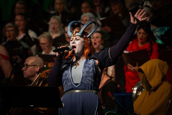 Jennie Tiderman förenar sina två största intressen på scen: nördkultur och musik. Foto: George Grigoriadis, Storytime Productions
