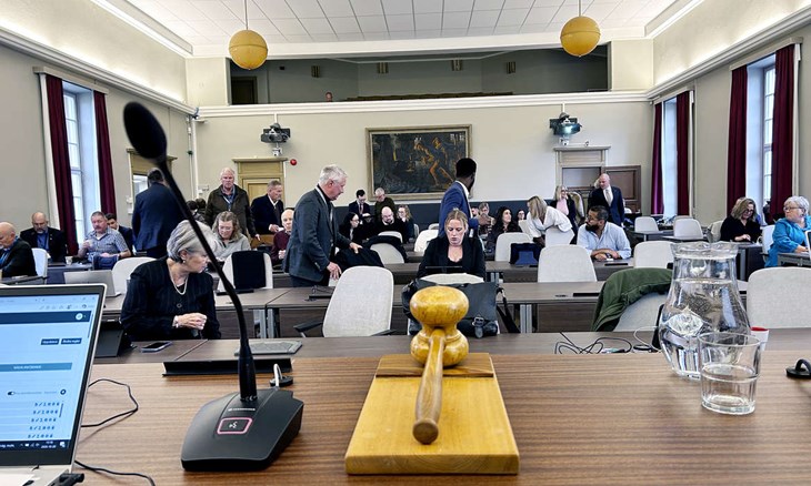 Sju partier med totalt 61 ledamöter ska styra Borlänge fram till nästa val, 2030. Foto: Karin Diffner